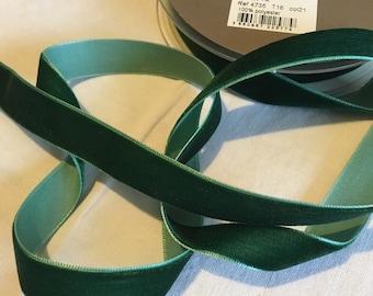 Velvet ribbon, dark green color (21), width 16 mm