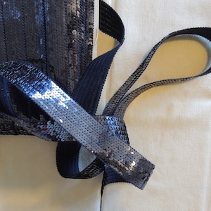 Round sequin braid, blue color, width 30 mm