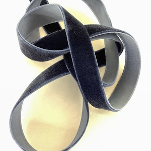 Velvet ribbon, navy blue color (23), width 16 mm