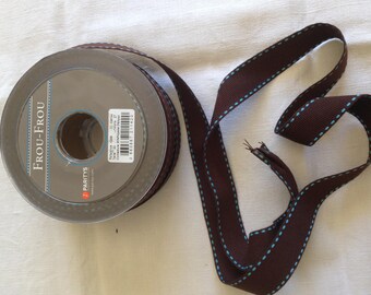 Big Grain Ribbon Brown Color Stitched Saddle Saddle Azul ancho 2 cm
