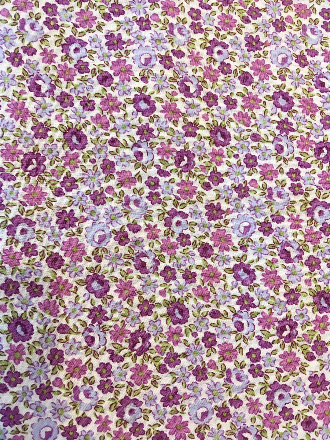 Coupon De Tissu Fleuri - 56 X 74 Cm En Coton Rose - Neuf, Origine France