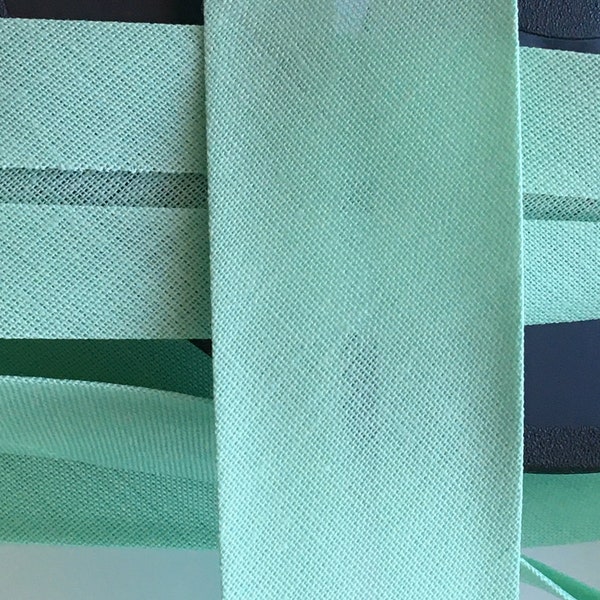 Plain bias binding, folded, polycotton, color Water green (835), width 30 mm