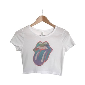 Retro Stones Tongue Crop Top: Vintage Distressed 90s Fashion