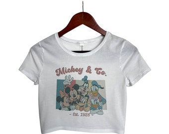 ダメージ加工のミッキー＆コー クロップトップ、ディズニー バケーションTシャツ