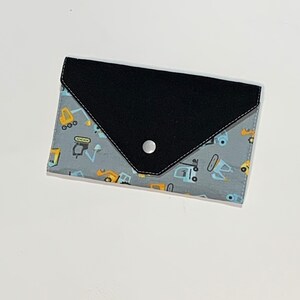 Protège carnet de santé à motifs de camion, pelle mécanique pouvant être personnalisé.
