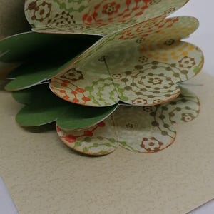Carte fête des mères ,bouquet de fleurs en kirigami, carte fait main.