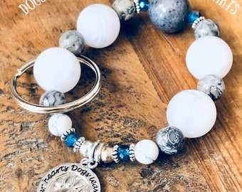 Pet memorial gift/ Dog keychain/dog memorial bracelet keychain/wristkey/Keychain you wear on your wrist