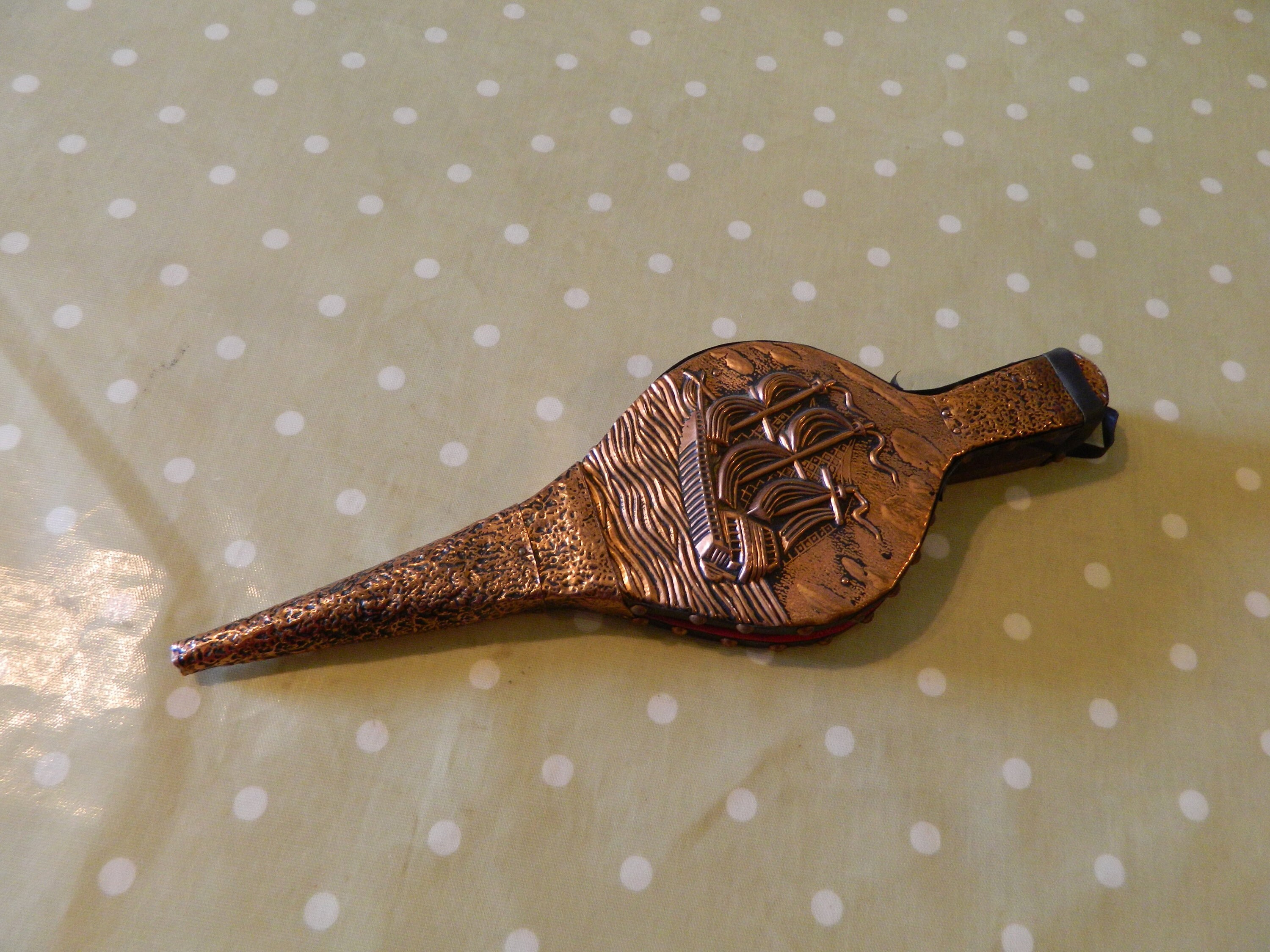 Soufflets en Bois et Cuir Vintage Fabriqués France, Soufflets Français, à Feu, Accessoires de Poêle