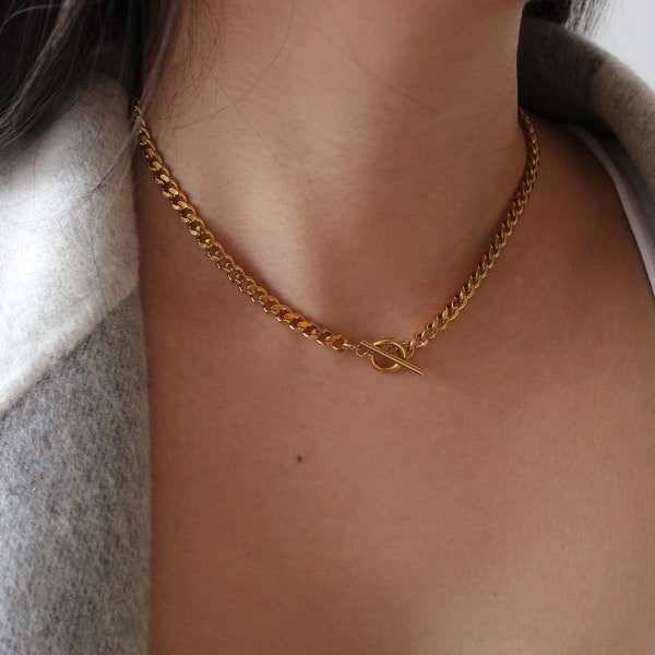 Toggle Clasp Necklace, Gold Toggle Necklace, Cuban Chain Necklace, Curb Chain Necklace, Gold Layering Necklace, Simple Gold Chain necklace