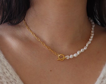 Toggle Clasp Pearl Chain Necklace, Gold Toggle Necklace, Pearl Choker Necklace, Paperclip Chain Necklace, Pearl Necklace, Toggle Necklace