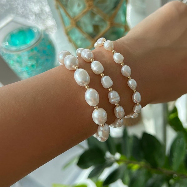 Bracelet extensible en perles d’eau douce et en perles remplies d’or, bracelet en perles d’or, bracelet perlé en perles, bracelet en perles d’or, bracelet empilable