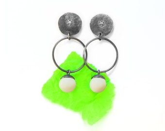 Silver earrings with white balls jewelry Mathilde Hagen