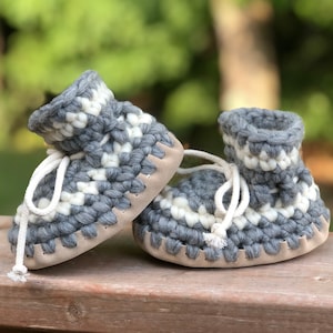 Youth Cabin Slippers, 100%  Highland Wool, Sheepskin and Suede