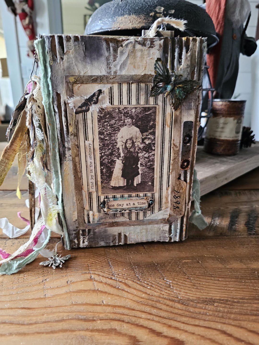 In the Garden Junk Journal - Etsy