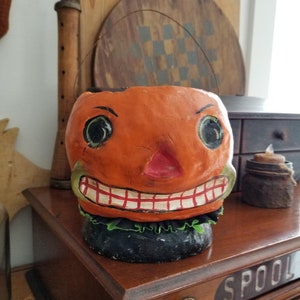 Jack O Lantern Bucket