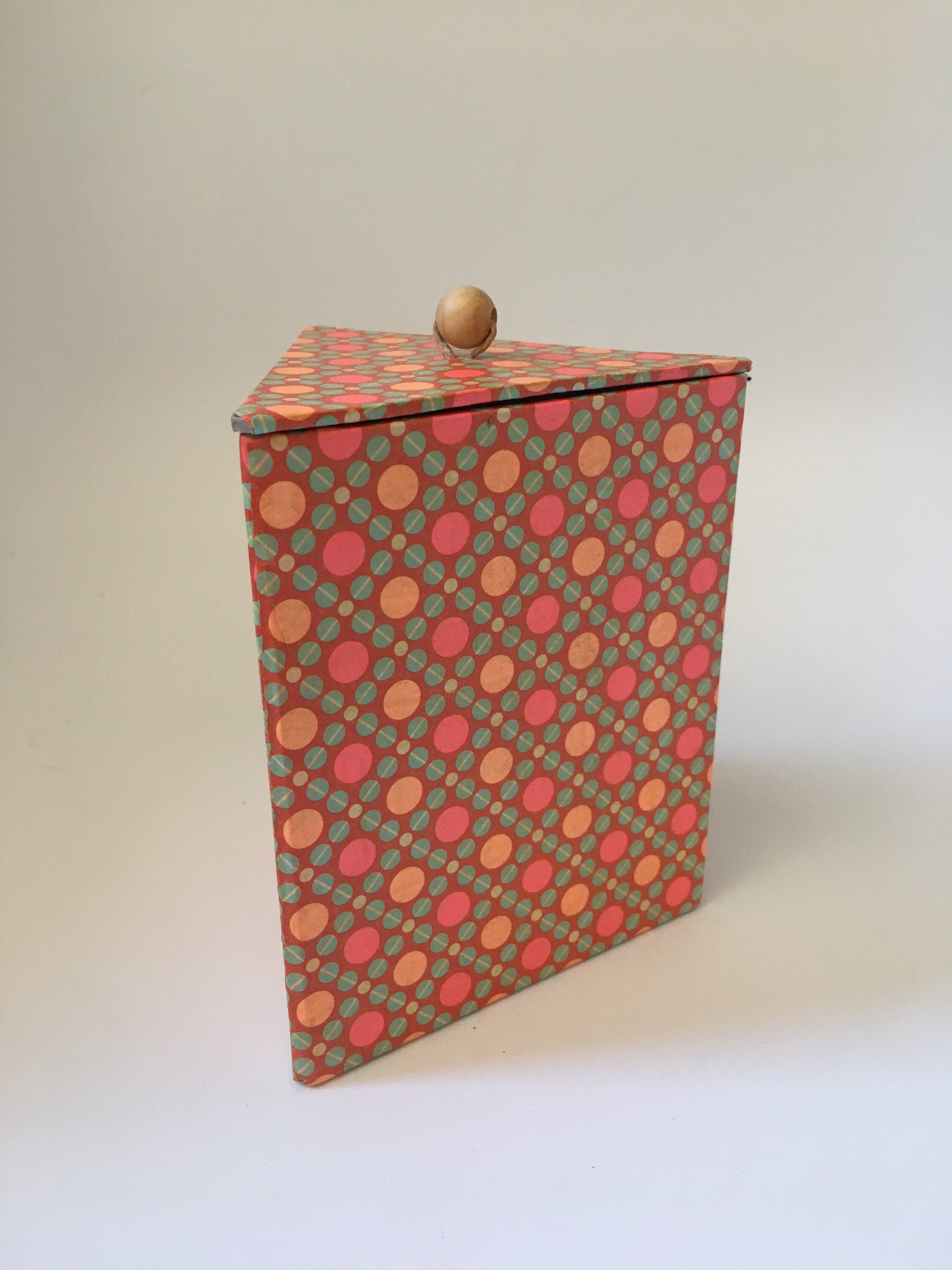 Boîte Triangle en Carton