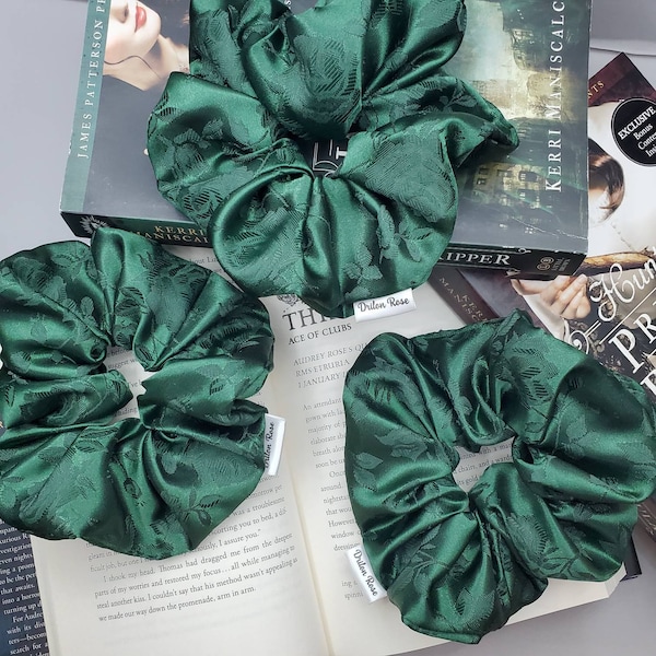 Emerald Roses Scrunchie - Audrey Rose inspired Hair Scunchie - SJTR Inspired - Hair accessories  - Gift for Readers