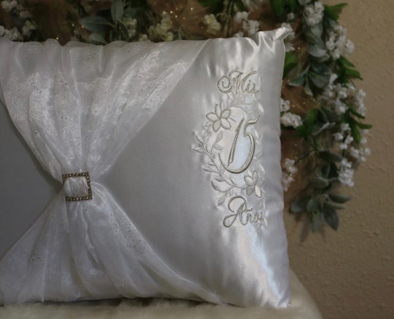 Quinceanera Kneeling Pillow Flower Theme White Mis 15 Anos Etsy
