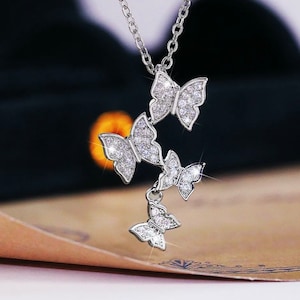 Women 925 Silver Butterfly Necklace Pendant Adorable Cubic Zircon Jewelry