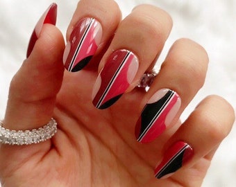 Red Tones / Oval Nails / Press On Nails / Nail Designs / Fake Nails / Glue On Nails / Stick On Nails / Nails with Designs