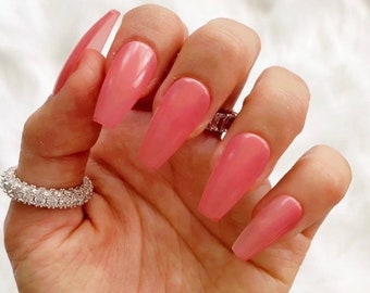 28 Pcs Pink Glossy Press On Nails Coffin Mid Coffin Nails - Etsy 日本
