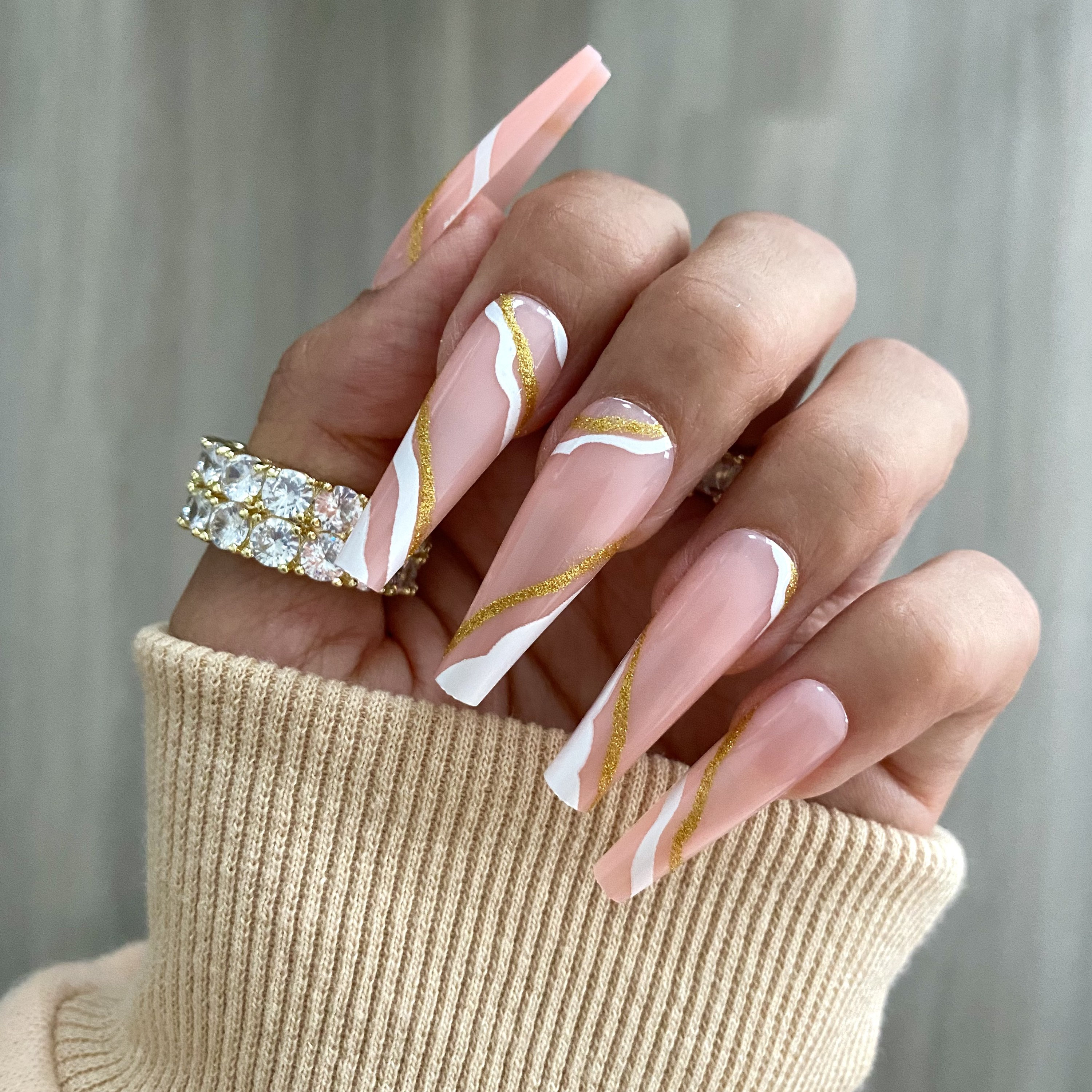 White Gold Swirl Long Coffin Nails Press on Nails Nail