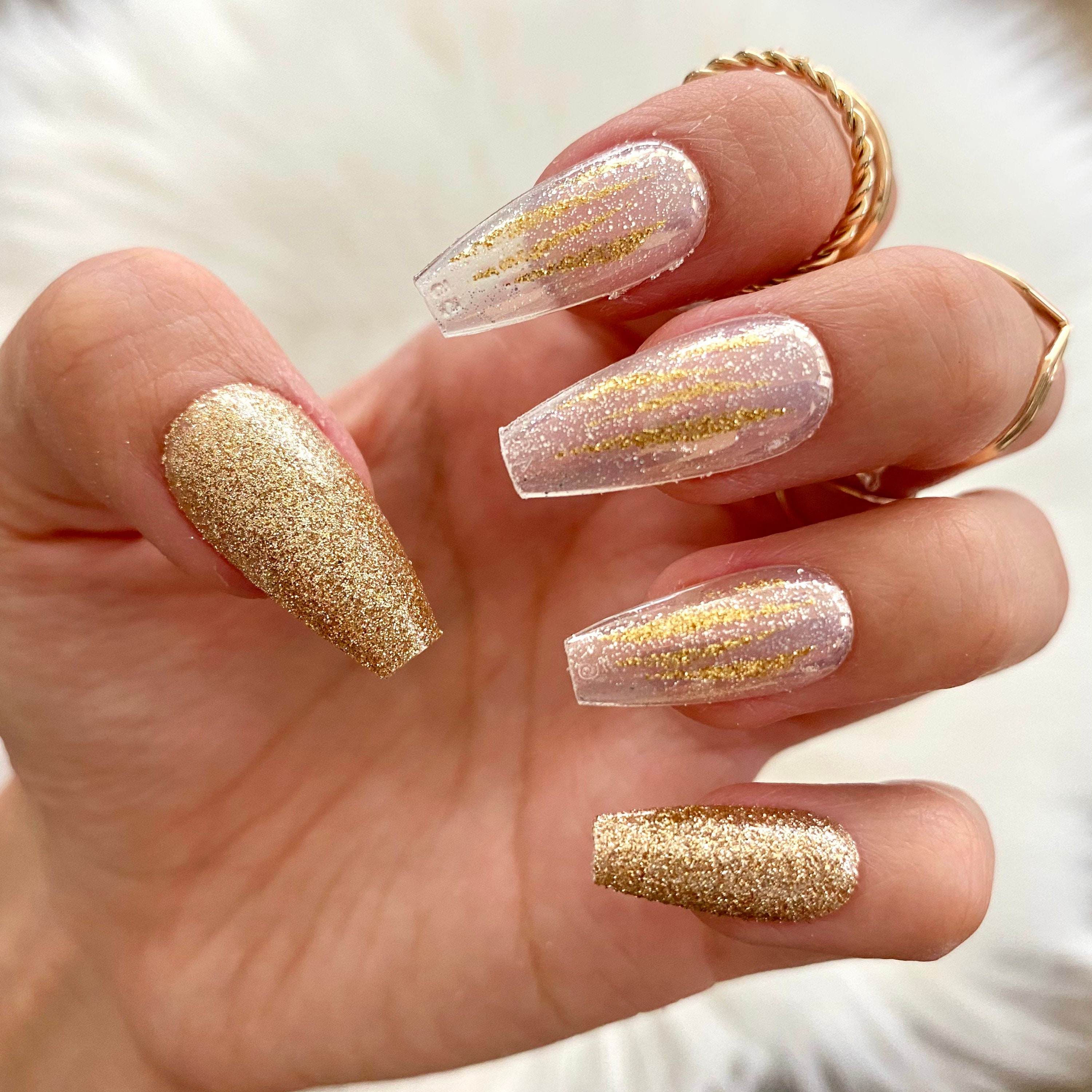 Nord skjorte Adskillelse 28 Pcs Glitter Gold Press on Nails Coffin Mid Coffin Nails - Etsy