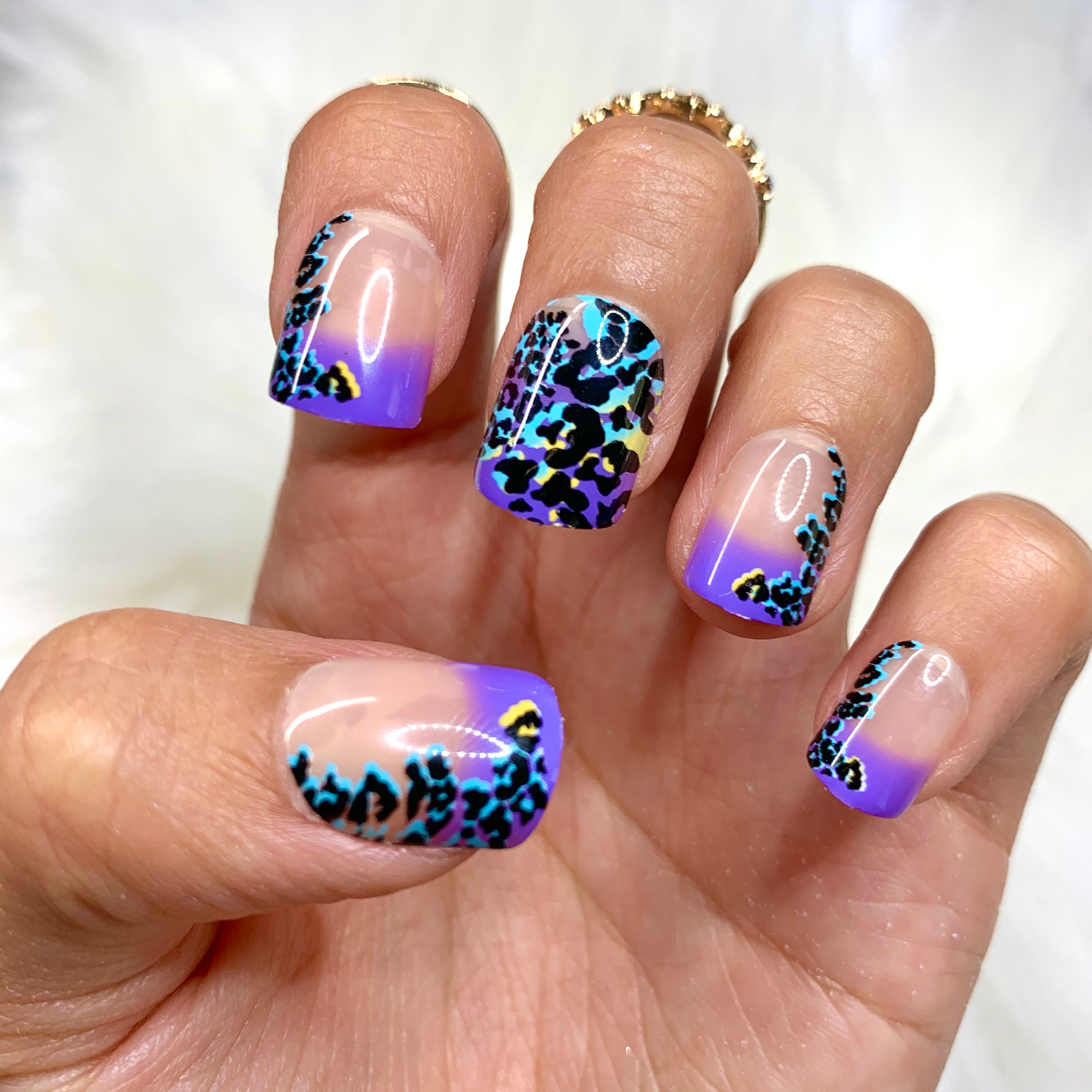 24 Pcs Blue Cheetah / Short Nails / Press on Nails / Nail Designs ...