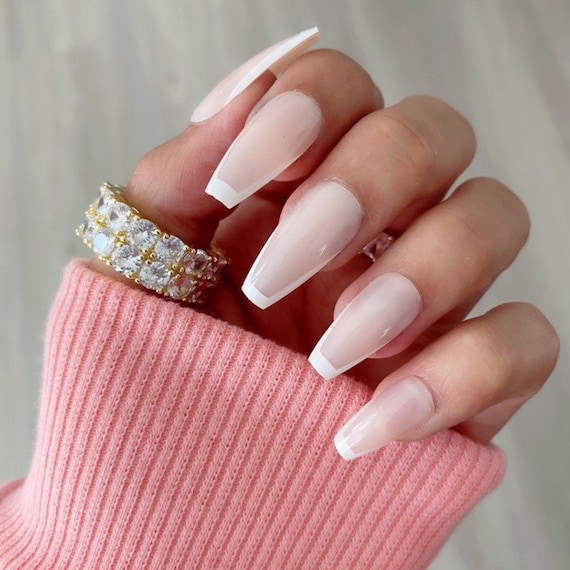 Coffin nails online