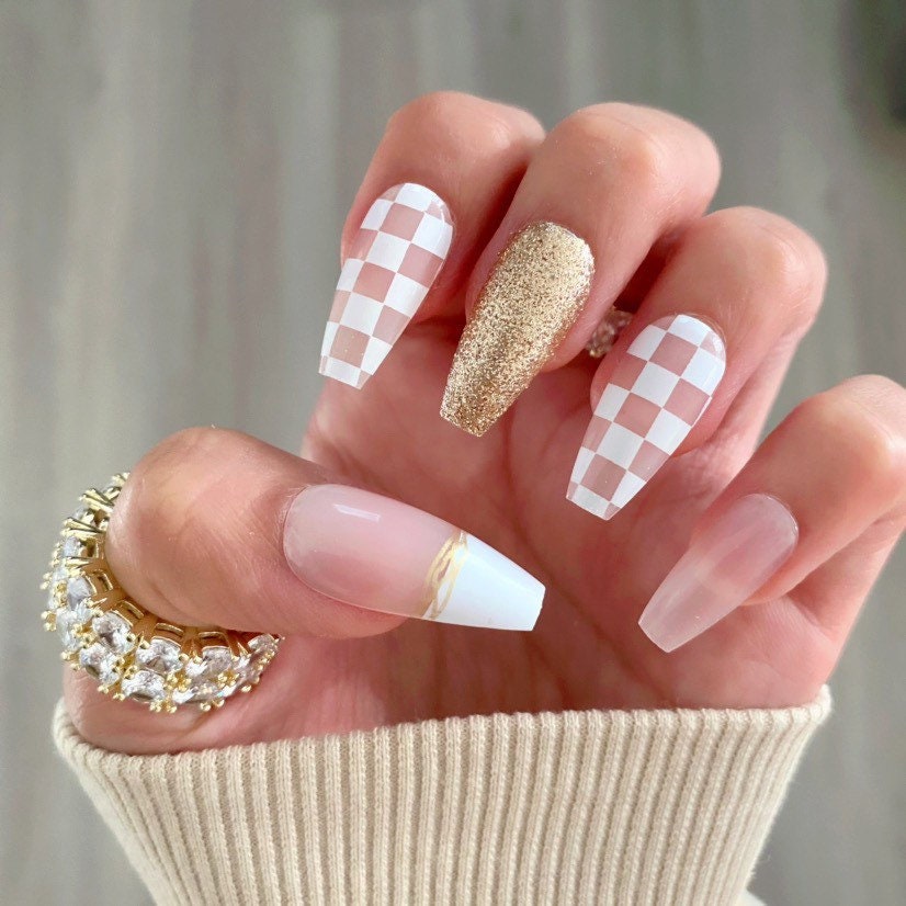 28 Pcs White Checker Press On Nails Coffin Mid Coffin Nails Etsy