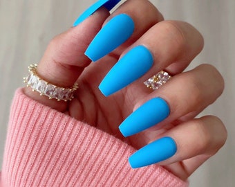 28 Pcs Blue Matte Press On Nails Coffin - Mid Coffin Nails, Nails Press On, Fake Nails, Glue On Nails, Stick On Nails, Nails with Designs