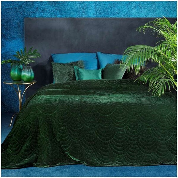 Large Velvet green bedspread, Queen size bedspread,quilted bedspread, Bedspread UK, Bedspread double, king size, Bedspread Green, Bedspreads