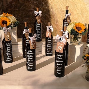 Tableau de mariage, bottiglie vino con nomi, tableau mariage originale