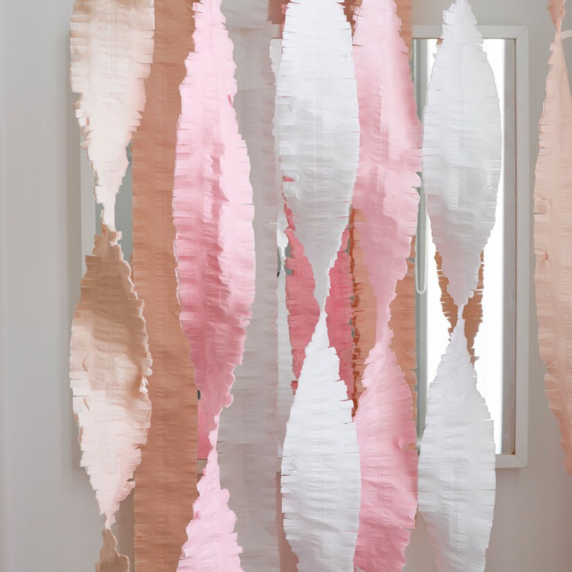 Peach Streamer