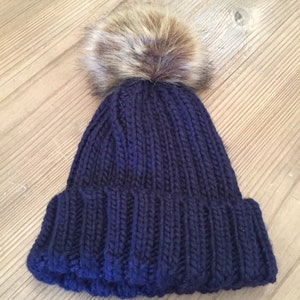 Adults Bobble Hat, Pom Pom Beanie, Matching Bobble Hat, Beanie, Pom Pom Hat, Woolly Hat, Woollen Hat, winter hat