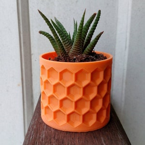 Honeycomb 3D Printed Planter - Succulent/Cactus Mini Planter -Modern Geometric Design - Made To Order: Choose your Color and Size-NEW COLORS