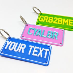 3D Personalized License Plate Keychain - Two-Tone Color - 3D Printed With Your Custom Name! - Lanyard/Nametag (Includes Keyring) NEW Colors