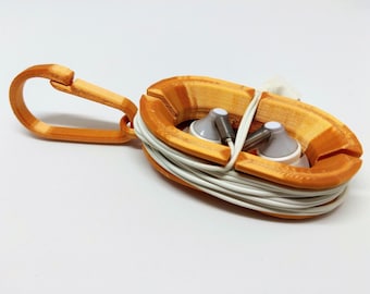 3D Printed Earbud Cable Wrap with Carabiner – Geometric Cord Holder, Backpack Cable Strap