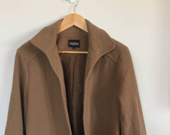 Amazing tan coat. Cashmere and Wool. Fully lined. Size 14, M-L
