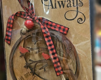 Siempre estamos contigo adorno cardenal