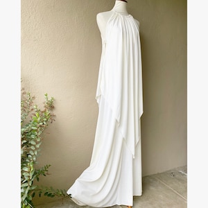 Nyestra Gown