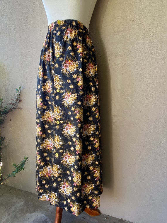 Floral Peasant Skirt - image 3