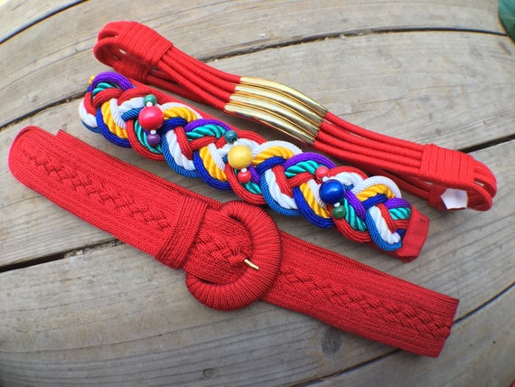 Red and Gold Vintage Belt - image 3