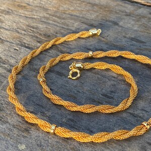 Collar Gold Twist Chain