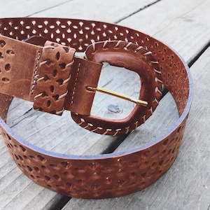 Eyelet Belt