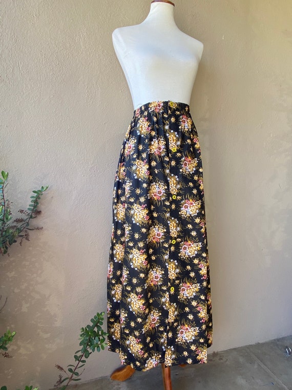 Floral Peasant Skirt - image 2