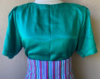 Top com impressão verde
