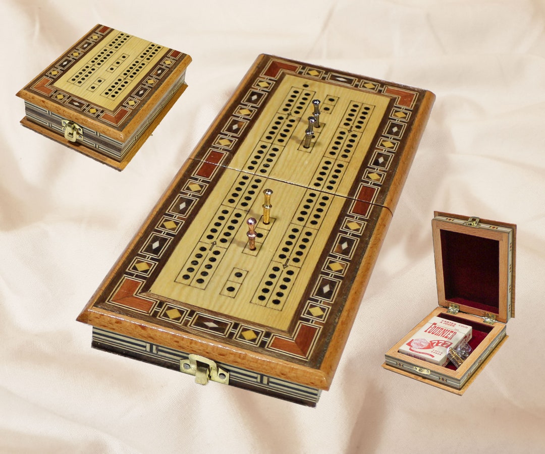 Travel Size Foldable Cribbage Board, (HQ 5 1/2