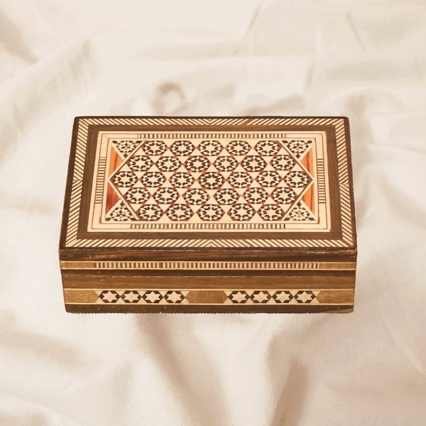 Small Cigar Box, Sweet Box, Jewelry Box, velvet lined, small Box, Mosaic box, Handmade box, wooden box, mother of pearl inlay, gift, X-mas
