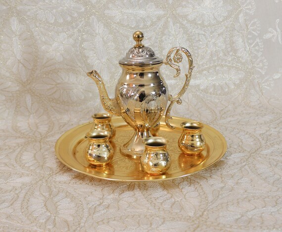 Copper 24 Karat Gold Plated Zamzam Water Serving Handmade (set of